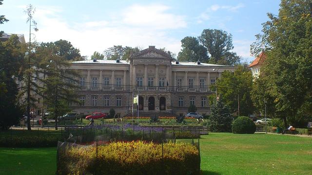 Argeș County Museum